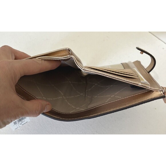 New Michael Kors Jet Set Travel Double Zip Wallet PVC Rose Gold - Picture 4 of 6